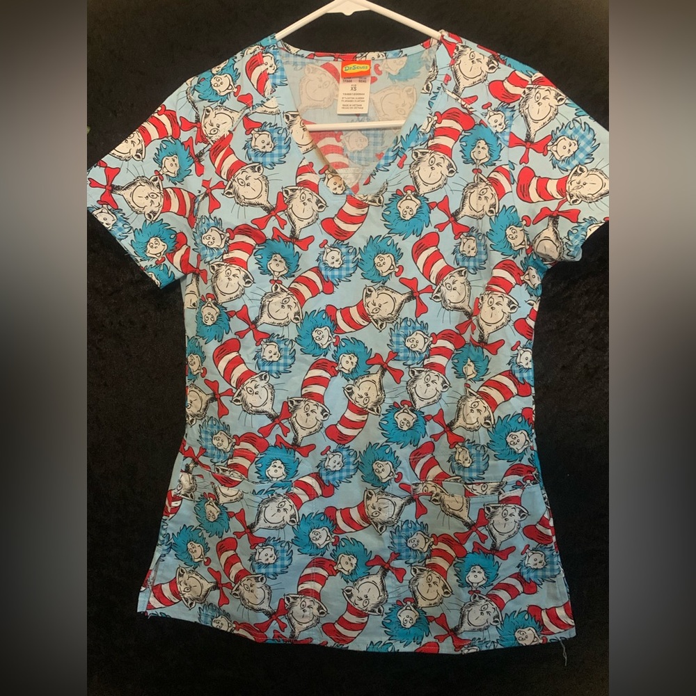 Decor scrub top